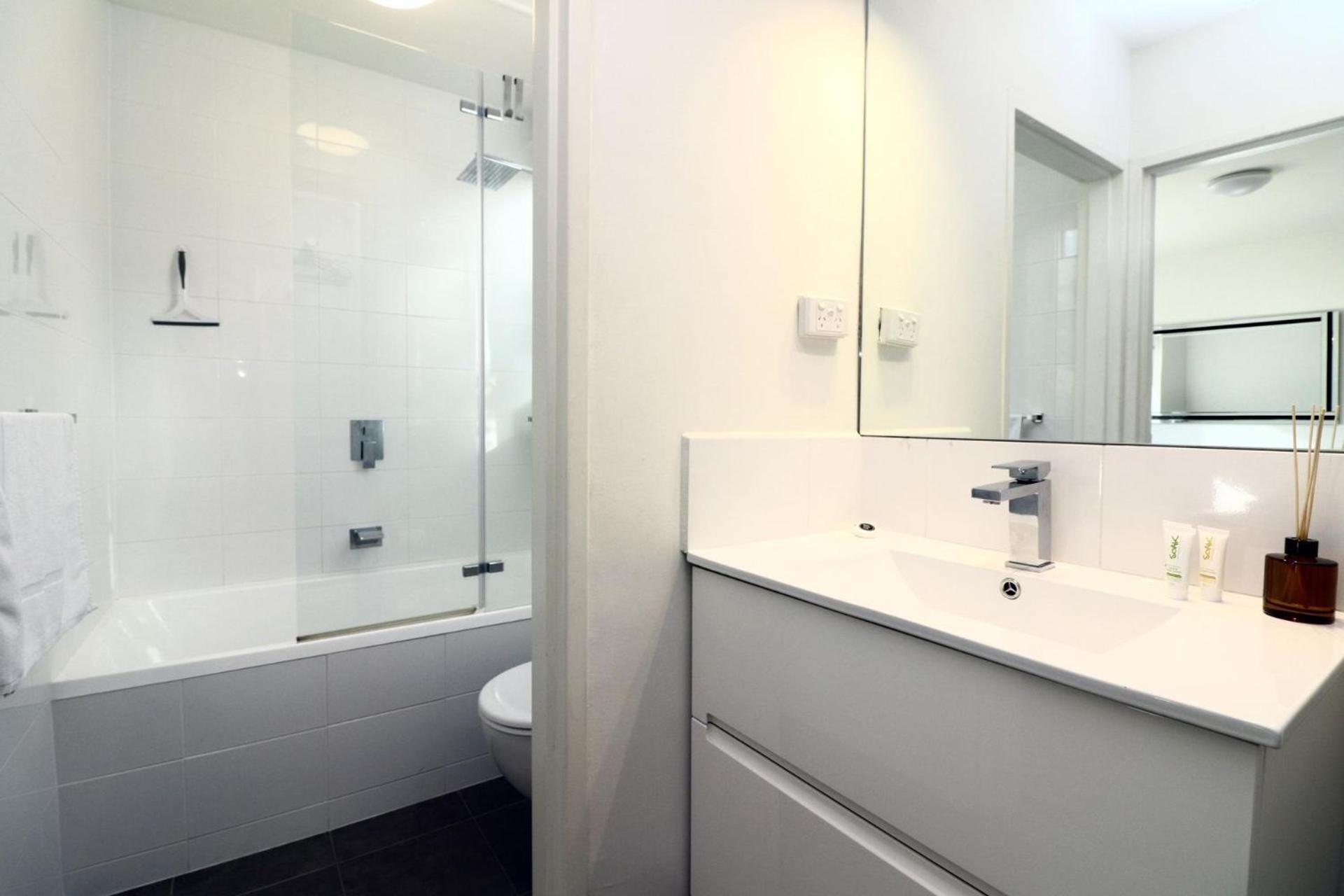 The Ivy On Munro Aparthotel Melbourne Luaran gambar